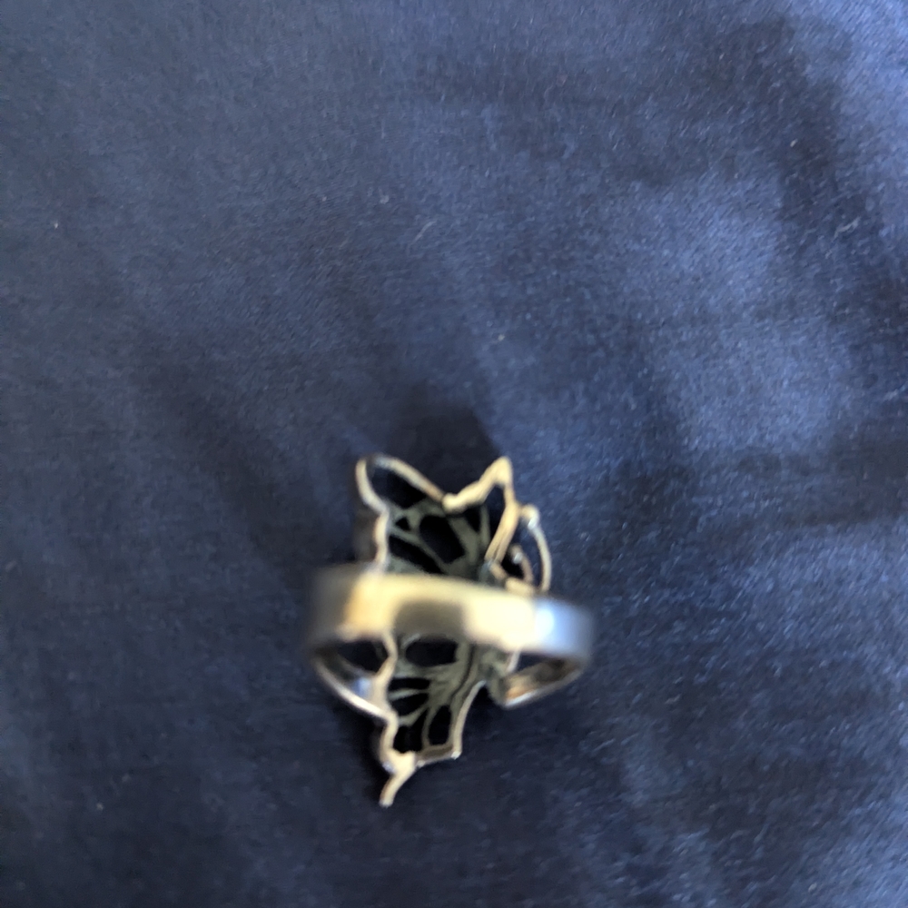 Sterling Silver Half Butterfly Ring🦋🦋🦋 Size 6 - Picture 3 of 6